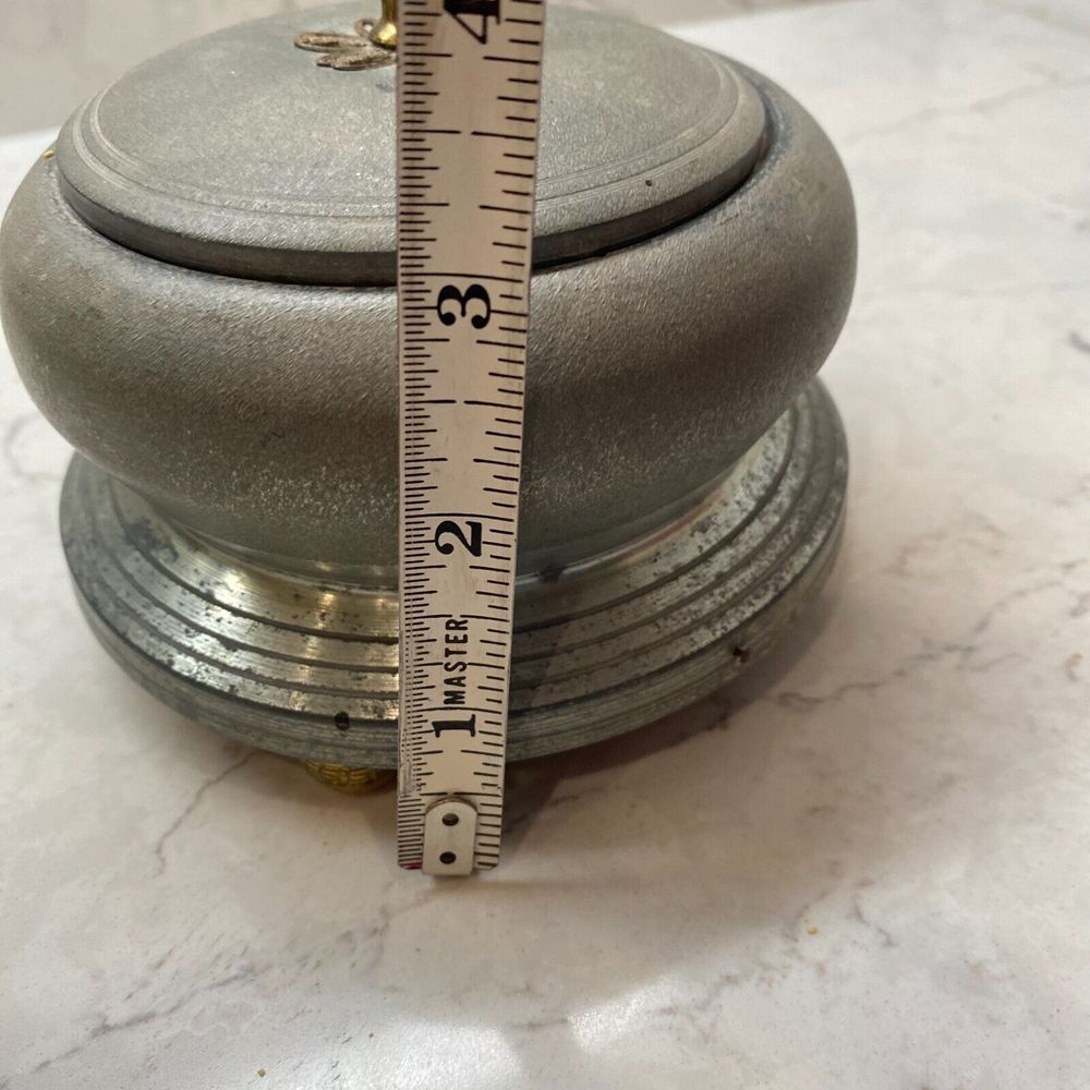 Antique Power Puff Music Box Gray Silver Rock-A-Bye-Baby Plays with Lid Works - Picture 8 of 8